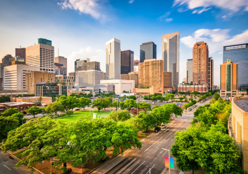 The Ultimate Guide to Shopping and Dining near Condominiums in Houston, TX